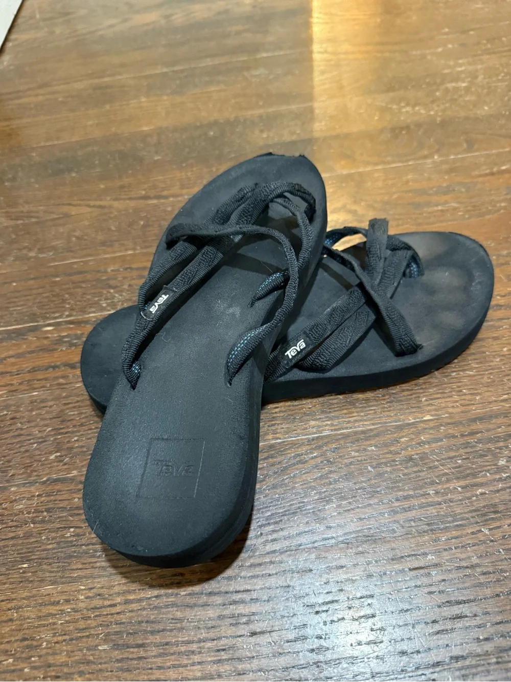 Teva Black Crisscross Strap Slide Sandals Sz 8